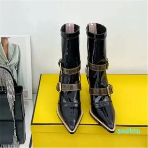 Designer-talons bottines chaussures bouts pointus bottillons chaussures de créateurs de luxe pour femmes chaussures d'usine