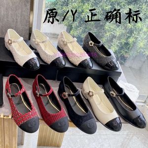 Designer hakken Chaneles sandaal C enkele schoenen rond teen gesp geworden lederen schoenen dikke hak camellia bloem Mary Jane schoenen voor vrouwen