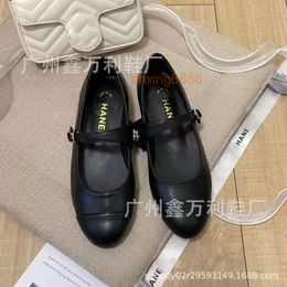 designer hakken chaneles sandaal Mary Jane Schoenen Gesp Platte Schoenen Grootmoeder Schoenen Enkele Schoenen F42L