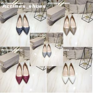 Talons de créateurs chaussures habillées classiques PAILLETTE STILETTO COURT COURT POMPE FEMMES HAUTS TALLES MARIAGE SEXY PART