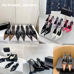 Sandales à talons de marque Célèbre designer femmes Slingback pompes femmes pompes talons hauts sandales de luxe Sling talons chaussures de mariage de fête 100% cuir véritable semelle cutanée