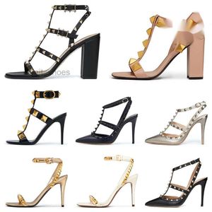 Designer Hoge Hak 2024 Sandaal Jurk Schoenen Enkelbandje Romeinse Studs Zwart Naakt Strip Klinknagels Dames Stiletto Blok