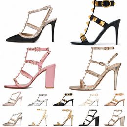 Designer High Heel Sandal Robes Chaussures de cheville STRAP ROMMAN STADS ROMMAINES BLACK NUDE RIVETS FEMPS STILETTO BLOC THEEL 35-42 U1A4 #