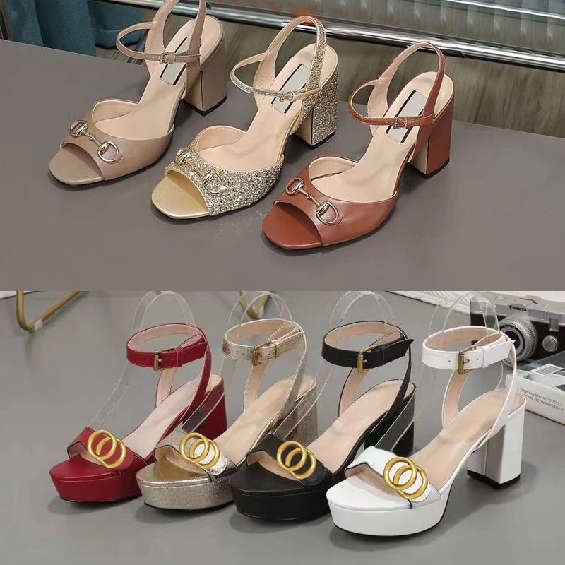 Designer schoenen dames sandalen formeel sandaal dikke hakken hoge hakken 100% lederen feest dansschoen dame metalen riem gespogen vrouw schoenen groot formaat 35-42 met doos