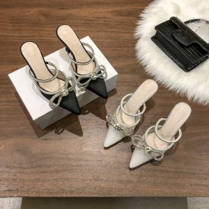 Designer Luxury High Heel Bow Diamonds Silk Sheepskin Italiaanse modejurk Dames Sandalen