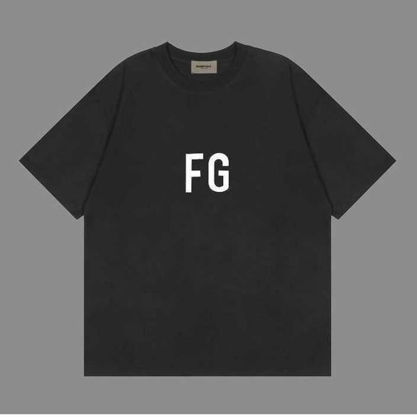 Diseñador Fog de alta calidad 8th Main Line United Three Bars 1977 Flocking estampado Fashion High Street Algodón Euroamericano Camiseta de manga corta Amantes de camiseta de manga corta Hombres y mujeres