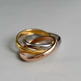 Designer de alta qualidade para mulheres e homens três círculos banhados a anel de cor tripla anéis de casal joias de designer