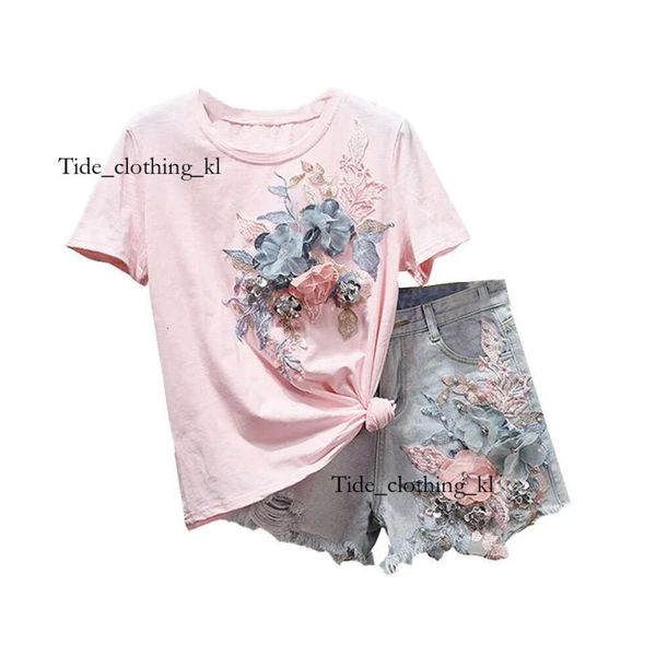 Designer de haute qualité Luxury Fashion Femmes survêtements Summer Femme Femmes 2 Pieds Ensemble broderie 3D Flower T-shirt Shorts de jean Vintage Lousis Vouton Bags 925