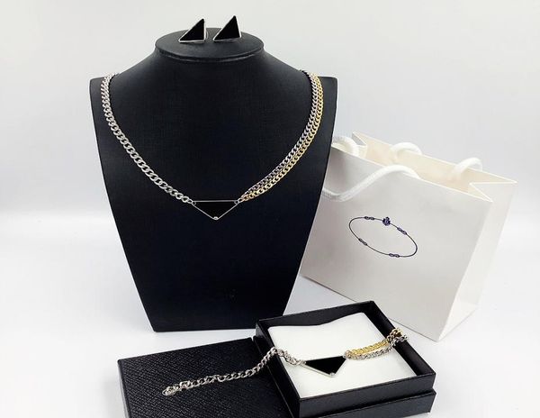 Diseñador de alta calidad Collar de oro plata doble cadena para hombre para mujer popular INS collar clásico triángulo invertido colgantes bracel4777181
