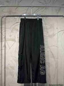 Pantalon de style uniforme scolaire de sport brodé de grande lettre de la famille B de la famille B de concepteur OS coupe ample pantalon sanitaire unisexe 1ULH