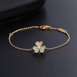 Designer Hoge Versie van vier bladgras sieraden dames drie volledige diamanten armband eenvoudig gelukslicht luxe sieraden met logo