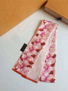 Ontwerper Ho Classic Silk Handtas Tas Hoofdbanden Nieuwe damesletter Flower Scraves Top Grade Silk Bag Scarf Hair Bands 8x120cm