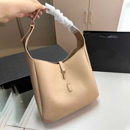 Diseñador Hobo Bag Tote Mujeres Crossbody Bolsos Luxurys HandBag Bucket Shoulder Bag Shopping Bag 230807