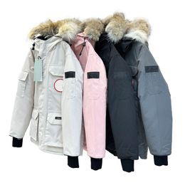 Chaqueta acolchada con capucha de diseñador para mujer y chaqueta de plumón para hombre de longitud media Invierno Nuevos amantes canadienses superados Ropa de trabajo Chaqueta gruesa de plumón de ganso Cálido al aire libre