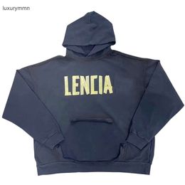 Designer Hoodie Balencigs Moda Hoodies Hoody Mens Suéteres de alta qualidade na moda marca casal outono inverno frente traseira padrão americano fita de papel carta y37v