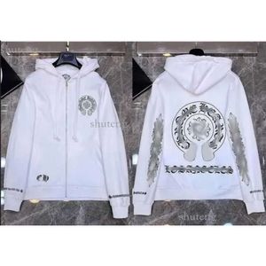 Designer Sweat à capuche Chrome Mens Hoody Vêtements Femmes Heart Sweats à capuche Ch Cross Fleur Bras avant imprimé Horseshoe Pocket Zipper Jackts 378