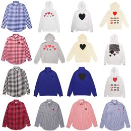 Sweats à capuche de créateur Sweatshirts Men Femmes Zipper Coat lâche Playhirt Sweatshirt Cardigan des Small Red Heart Veste Garcons Standard Fleece Casual Charpers Cardigan