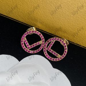 Pendientes de aro de diseñador Pendiente de círculo de moda para mujeres Studs Joyería de lujo para mujer Diamante F Letras Loop Stud Pendiente de amor Weddi240f