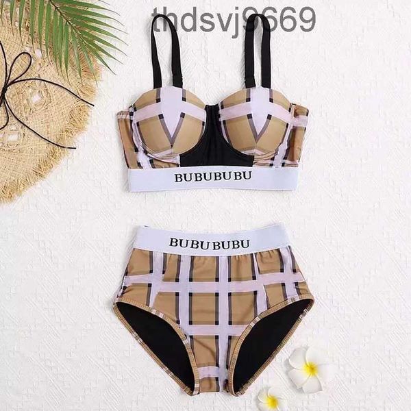 Designer Vente chaude Bikini Femme Sens Beach Maillot de bain Costume d'été Sexy Sling Strap Bur Design Modèle Plaid Maillot de bain de haute qualité Femmes AG8S