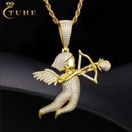 Designer vente chaude Fashion Rappers Bijoux Hip Hop Mens 925 Sterling Argent VVS Moissanite Diamant Glacé Ange Cupids Rose Flèche Pendentif