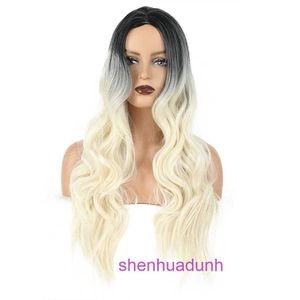 Designer Wigs Human Hair for Women Monopoly Gradient Long Coiffure Bouc Couvre-tête Femme avec une perruque en or blanc noir Matte à haute température