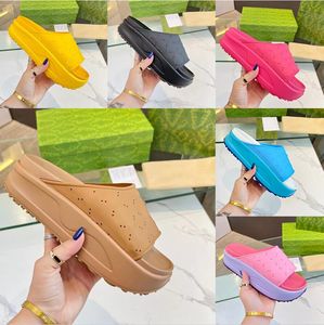 Zapatillas de plataforma de helado de diseñador Zapatillas de mujer clásicas Zapatillas de goma Zapatillas de lujo de mujer de alta calidad para hombre Sandalias de playa informales zapatillas