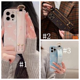 Designer iPhone Phone Cases 15 14 13 Pro Max Luxury LU Kickstand Silicone Purse Hi Quality 18 17 16 15pro 14pro 13pro 12pro 12 11Case avec logo Box Emballage