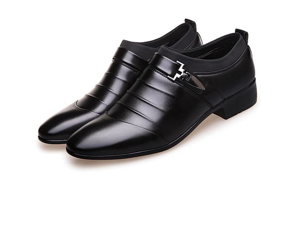 Designer-italien chaussures oxford pour hommes de luxe hommes en cuir verni noir chaussures marque hommes bout pointu chaussures habillées 2018 classique derbies homme