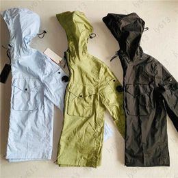 Chaquetas de diseñador para hombres Abrigo con capucha y cremallera Versión coreana de la tendencia Chaqueta con cremallera Chaqueta de trabajo con capucha de manga larga Ropa de diseñadores