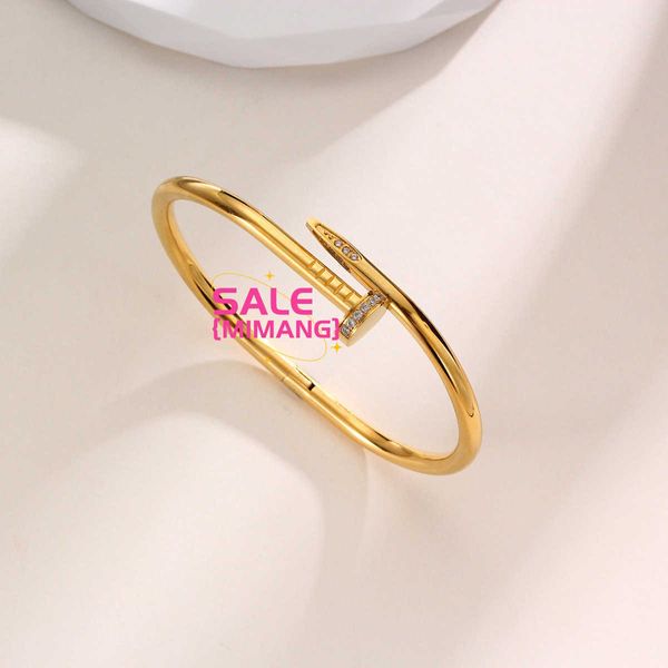 Designer Japonais et coréen Bracelet à ongles en or 18K