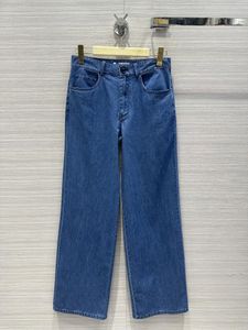 Designer Jeans 2024 Nouvelle marque de mode de mode printemps de même pantalon de luxe Pantalon féminin 0510-6
