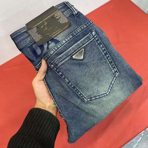 Designer Jeans European Station 2024 Lente Nieuwe High End heren bedrukte jeans Trendy merkmode Slim Fit elastische broek