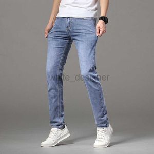 Designer jeans voor herenjeans voor mannen nieuwe trend kleine rechte tube casual broek voor heren mode casual veelzijdige herenbroeken modebroek