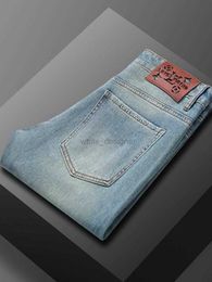 Jeans de créateurs pour hommes Luxury Grande marque Jeans Men's Men's Summer Broidered Youth Slim Fit Elastic Casual Leggings Pantal