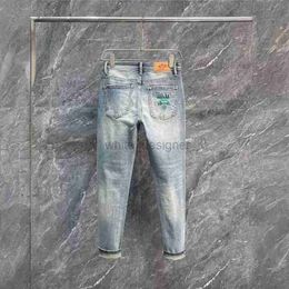 Jeans de créateurs pour hommes printemps / été nouveau produit pour hommes de lavage à eau à la mode masculine