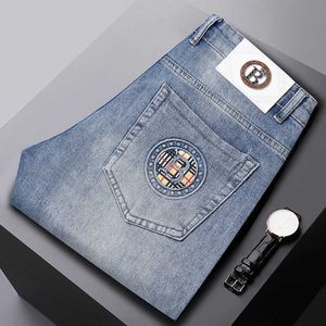 Designer Jeans Mens Automne Nouvelle broderie classique Petite jeans de marque de mode de taille intermédiaire élastique et élastique