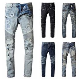 Дизайнерские джинсы Мужские джинсы с буквенным принтом Проблемные узкие рваные байкерские брюки Slim Fit Мотоциклетные байкеры Джинсовая ткань для мужчин Модные мужские черные брюки P276d