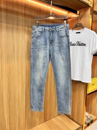 Designer jeans heren paarse jeans Denim broeken Modieuze broeken High-end kwaliteit Recht ontwerp Retro streetwear Casual joggingbroek Joggers Broek Gewassen Oude jeans#026