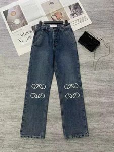 Designer Jeans Dames jeans aankomsten High Loewe Taille Street uitgehold patch geborduurde decoratie Casual blauw rechte denim ongedefinieerde broek laser gesneden doek