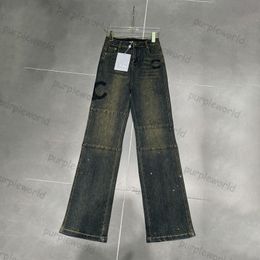 Jeans de créateur Pantalons en denim pour femmes Lettre Pantalons à jambes droites Pantalons de jeans de mode taille haute