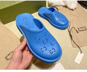 Zapatillas de sandalia de tacón medio para mujer de jalea de diseñador, hechas de materiales transparentes, de moda, sexy y encantadora, zapatos de mujer de playa soleada zapatillas G65