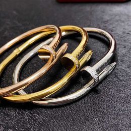 Designer sieraden nagelarmband diamanten verfraaid voor vrouwen mannen bruiloft luxe merk Valentijnsdag cadeau multi -stijl maat 16 17 18 19 19 met doos