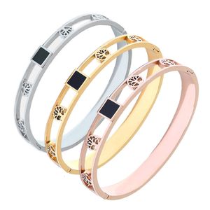 Bijoux de créateurs 18 carats d'or au trèfle Bracelet en acier en acier en acier en acier en acier en acier en acier en acier inoxydable personnalisé et exquis et exquis