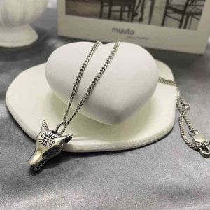 designer sieraden armband ketting ring Oude zelfgemaakte oude doos wolf hoofd hanger liefhebbers ketting trui sleutelbeen ketting hanger