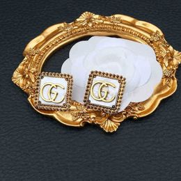 designer sieraden armband ketting ring versie van particuliere handgemaakte oorbellen Oorbellen naald oud huis
