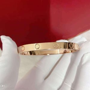 Bracelet de bijoux de créateur avec tournevis à la mode de bracelet à la mode or pour femmes plus taille diamant clail argent 6 mm large 8 Inc257o