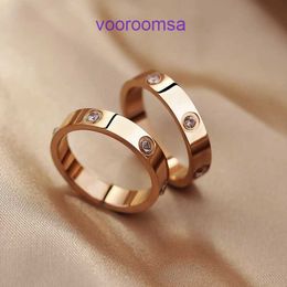 Gioielli firmati Carter Anelli Versione coreana di vendita calda dello stesso anello in acciaio al titanio con diamante pieno design acqua leggera di lusso con scatola originale