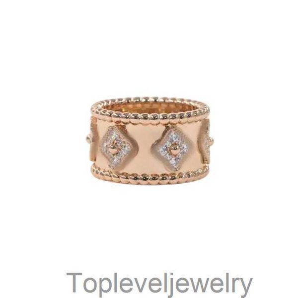 Designer Jewelry Classic 4 / Four Leaf Clover Charm Ring Designer 18K Gold Shell for Girl Wedding Mother Day Bijoux Fashion Femmes Cadeau