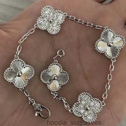 Joyería de diseño Cleef Van Pulsera de trébol de cuatro hojas Pulsera de plata pura Pulsera Vanly Clean Avanzada Nueva 925 Pulsera de cinco flores Novia 01yily