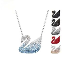 Designer bijoux trèfle femme cygne swan gradient cristal diamant exquis fashion fête clavicule chaîne accessoires édition originaux